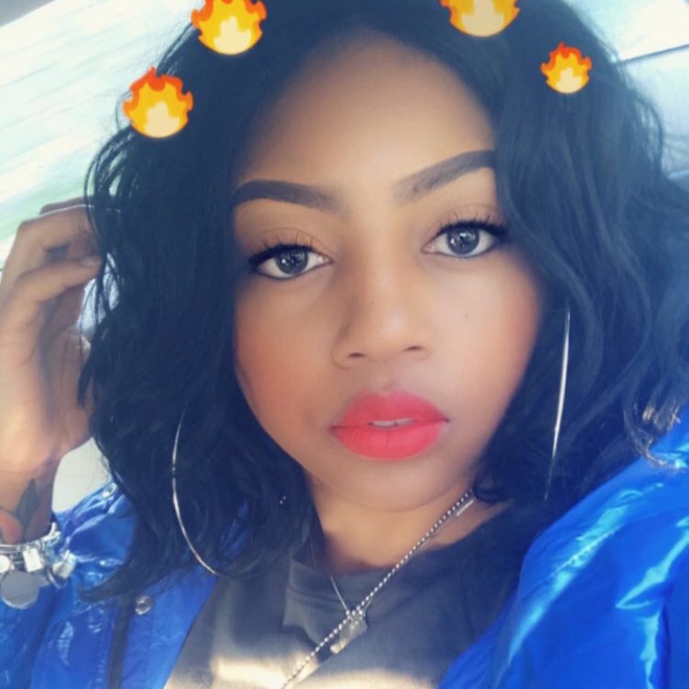 Meet your Posher, Terria